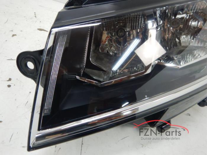 VW Transporter T6.1 Koplamp Links H7 Halogeen