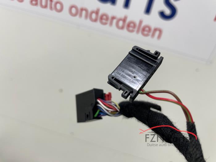 VW Golf 8 Spiegel FL Links Side