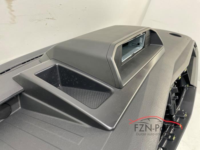 VW Transporter T6.1 Dashboard los met Tacho
