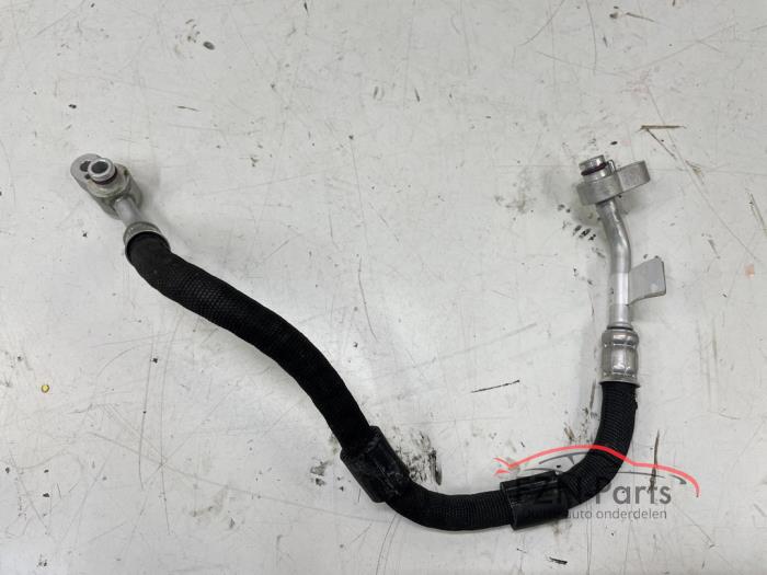 Audi A4 8W Airco leiding slang