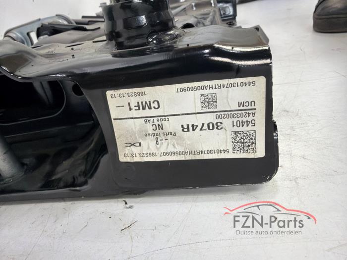 Mercedes-Benz Citan w420 Subframe voorzijde