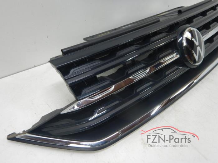 VW T-Cross 2GM Grille Hoogglans Zwart Chome met ACC Logo