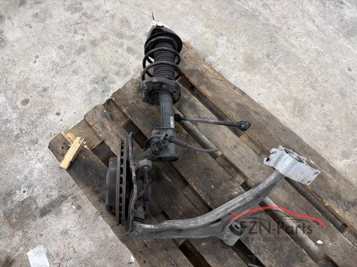 MB A-Klasse W176 Wielophanging Links-voor Fusee Veerpoot