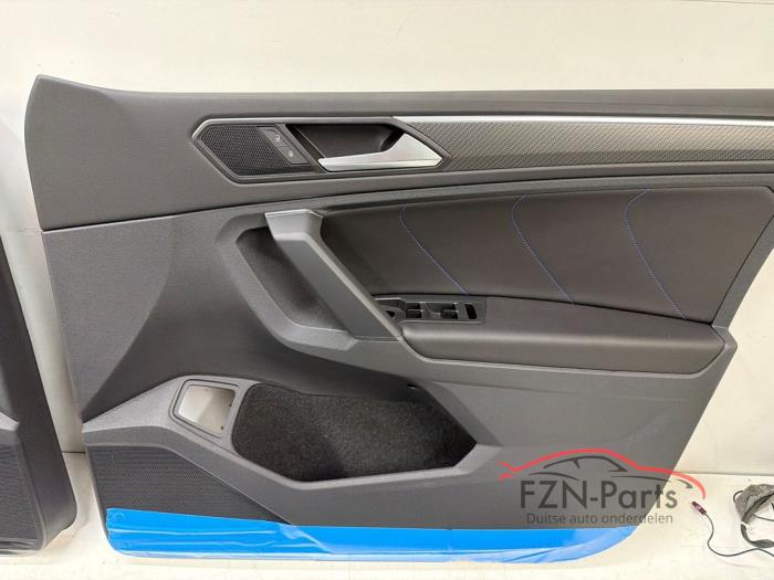 VW Tiguan 5NA Facelift R Deurpanelen Leer Engels Deurpanelen verlicht