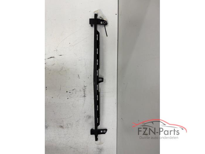 VW Golf 7 Bumpergeleider Midden-voor