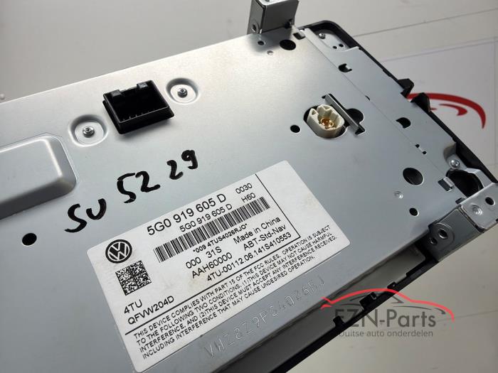 VW Golf 7 navigatie display navi scherm