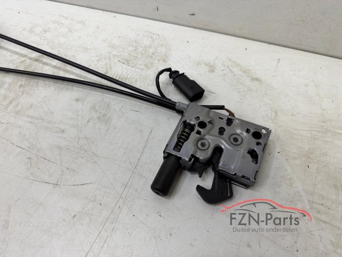 VW Tiguan 571 Motorkapslot kabel