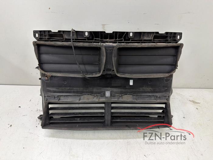 BMW X1 F48 Lucht geleider schoep koeler