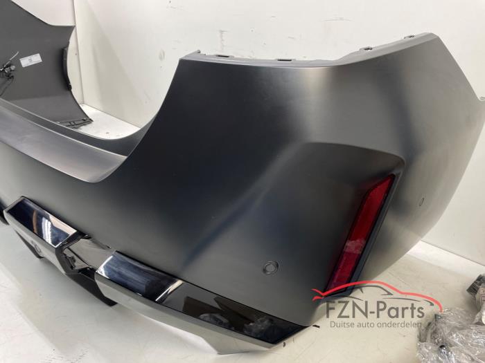 BMW M5 G90 Achterbumper 6PDC Grijs