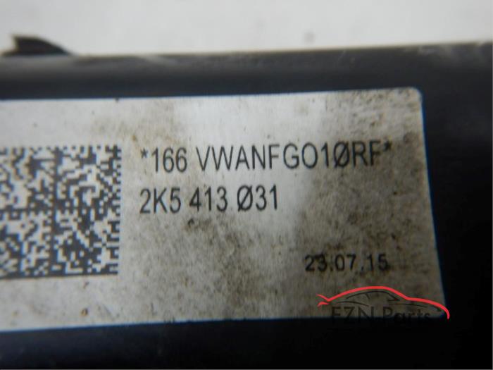 VW Caddy 2K5 Veerpoot L/R Voorzijde