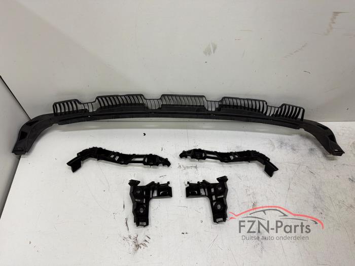 VW Golf Sportsvan Achterbumper Geleiders set