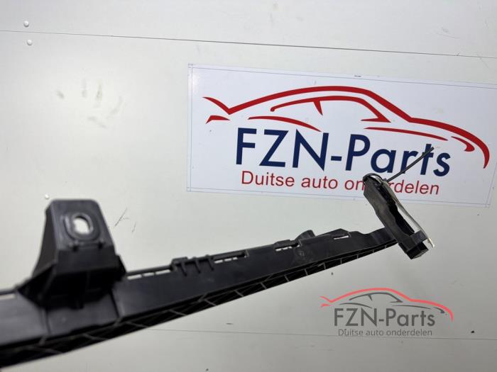 VW Golf 7 Bumpergeleider Midden-voor