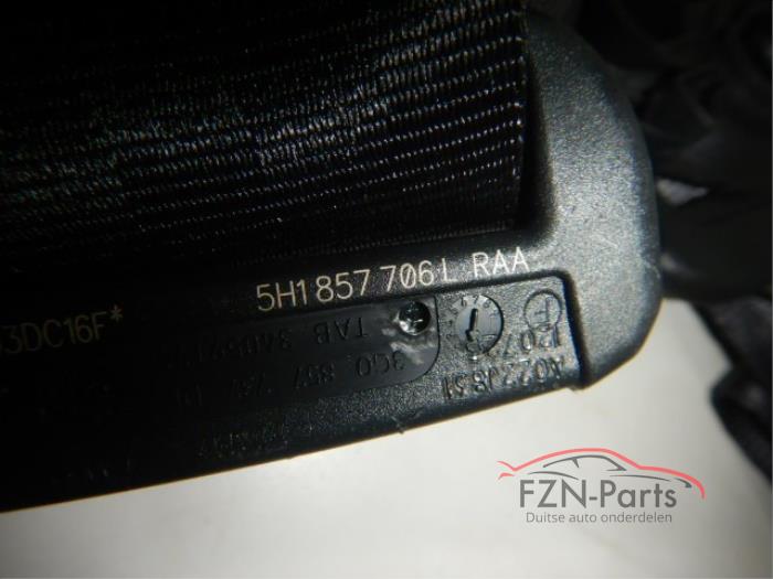 VW Golf 8 Gordelset voorzijde met stoelpatroon links rechts