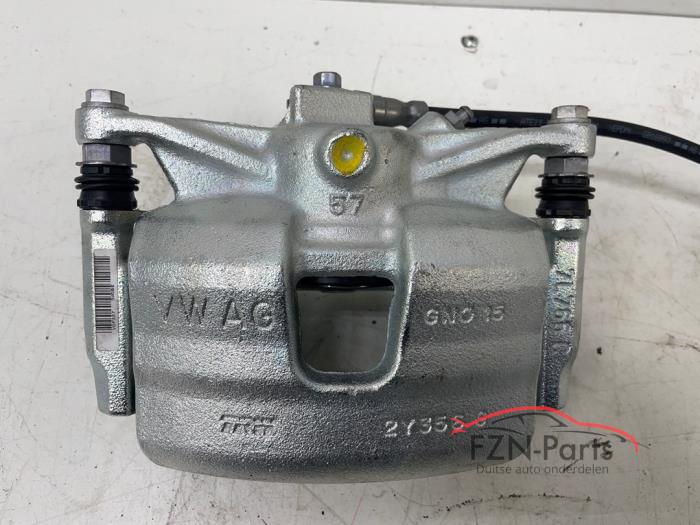 VW Golf 8 Remklauw Links voor