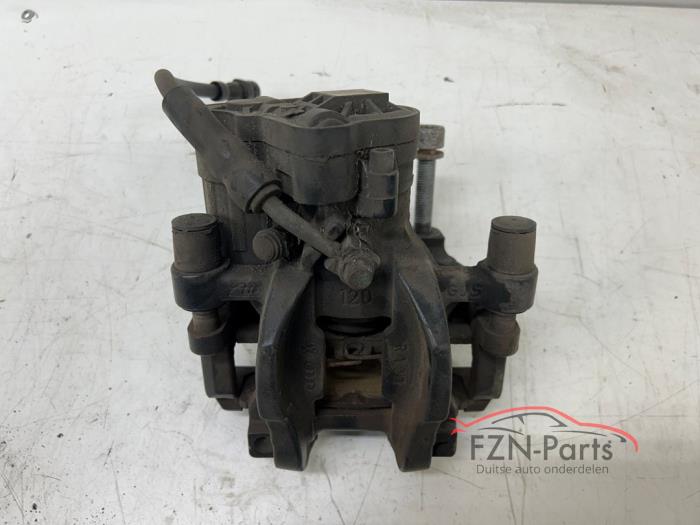 Audi S3 8V Remklauw rechts-achter