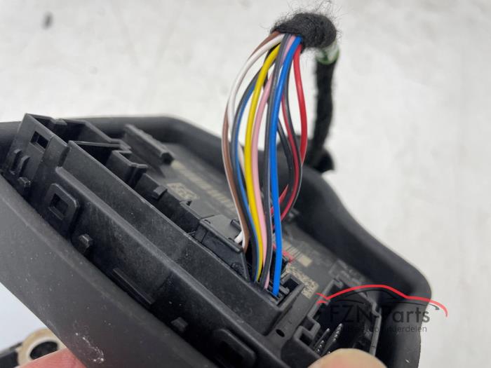 Audi Q2 81A Zij buiten spiegel Links wit