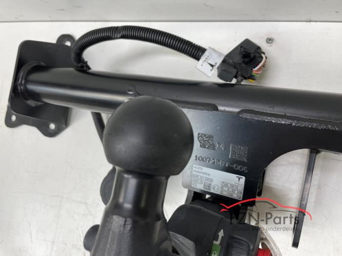 Tesla Model Y Vaste afneembare trekhaak