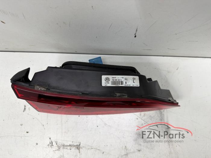 VW Touareg 760 Achterlicht Achterklep binnenzijde links