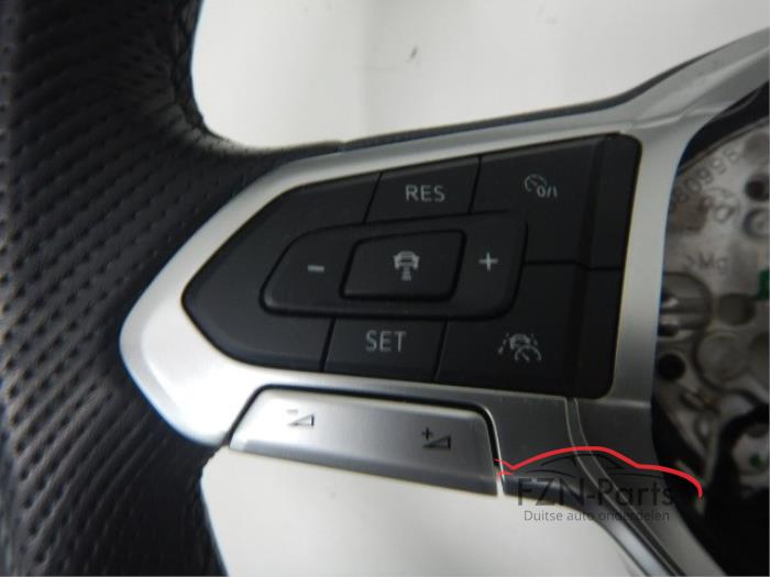 VW Passat B8 Alltrack Stuur Leer MF+F1+ACC+Hulpsystemen