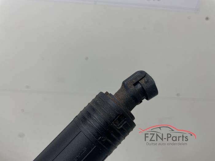 VW Passat B8 Elektrische Gasveer Links