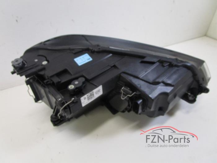 VW Golf Sportsvan Facelift Halogeen H7 Koplamp Set