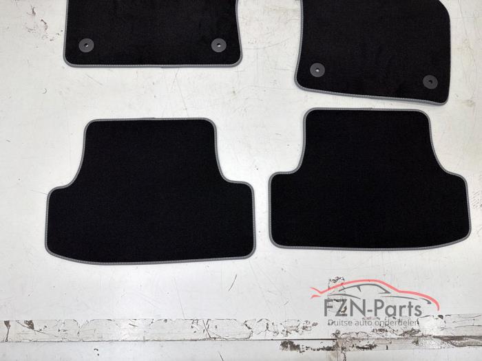 Seat Leon Cupra vloer mat matten set compleet