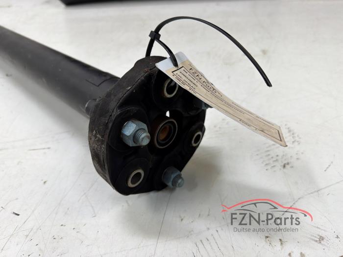 Mercedes-benz C-Klasse W205 C180 1.6 Cardanas