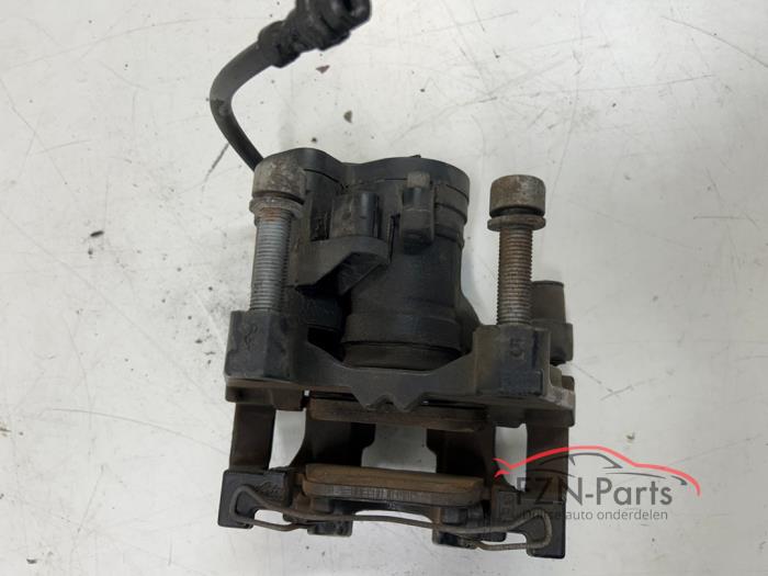 Audi S3 8V Remklauw Links-achter