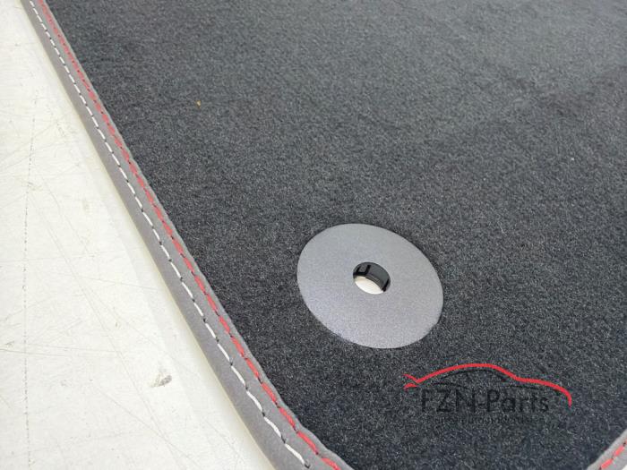 VW Up! Vloer mat matten set compleet Grijs/rood stiksel