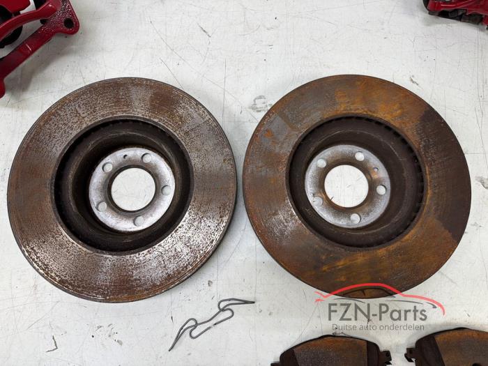 VW Polo 2G Rem schijf + klauwen + Blokken compleet voorzijde