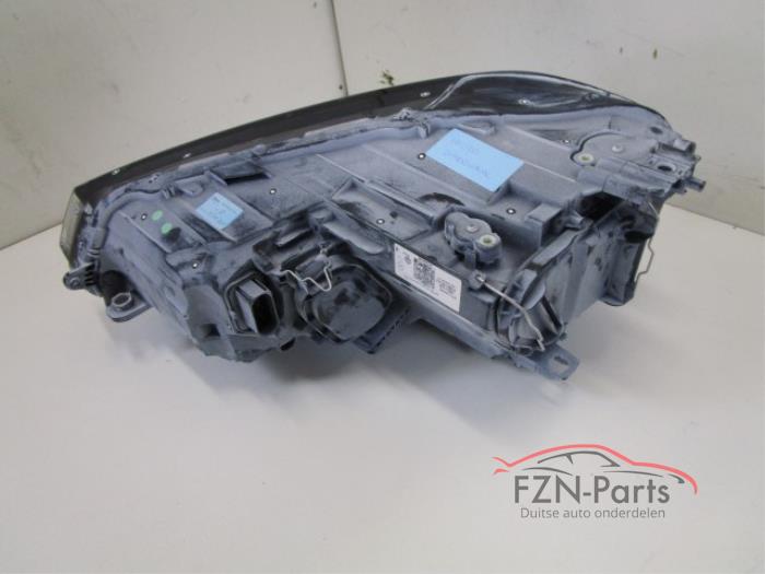 VW Golf Sportsvan Facelift Halogeen H7 Koplamp Set