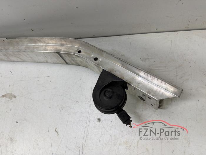 BMW X1 F48 Bumperbalk voorzijde met claxons