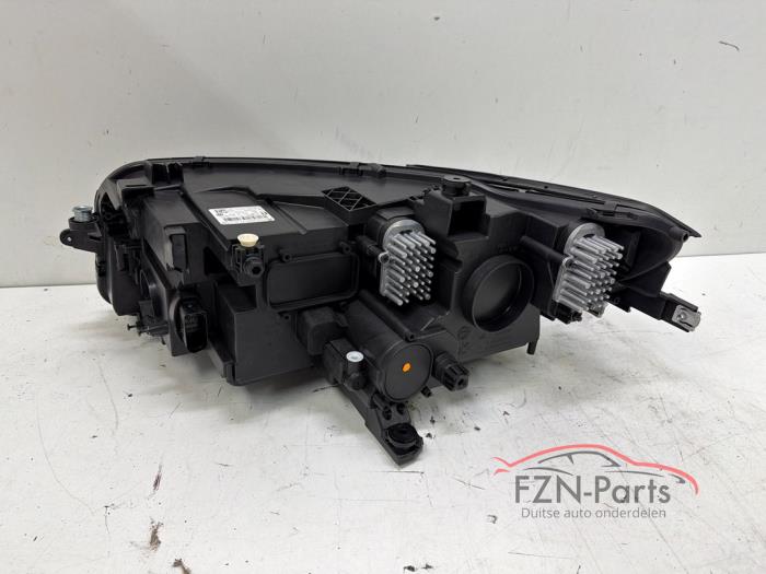 VW Tiguan 5NA Facelift Koplamp Rechts VOLLED