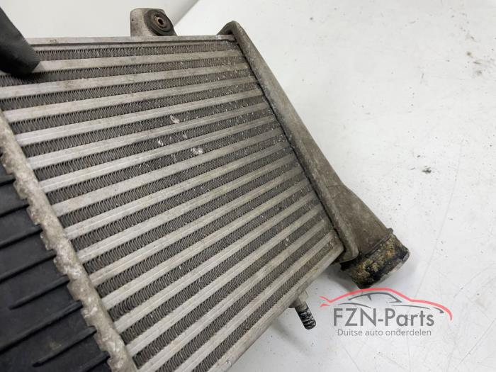 Audi A8 4H Intercooler rechts