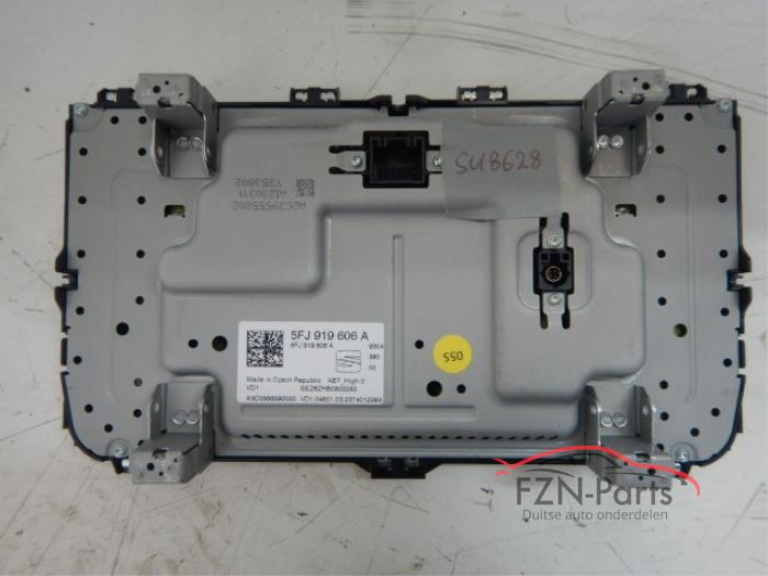 Seat Terraco 5FJ Navi navigatie display