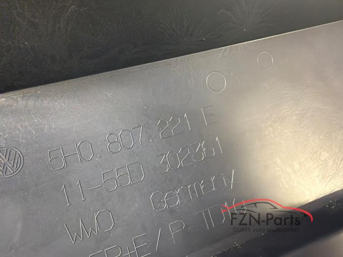 VW Golf 8 R Voorbumper Kaal Lapiz blue