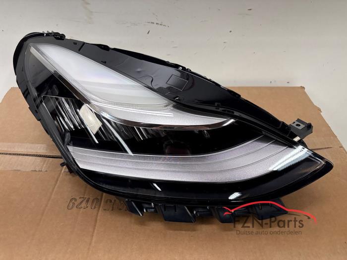 Tesla Model 3 VOLLED koplamp Rechts NIEUW