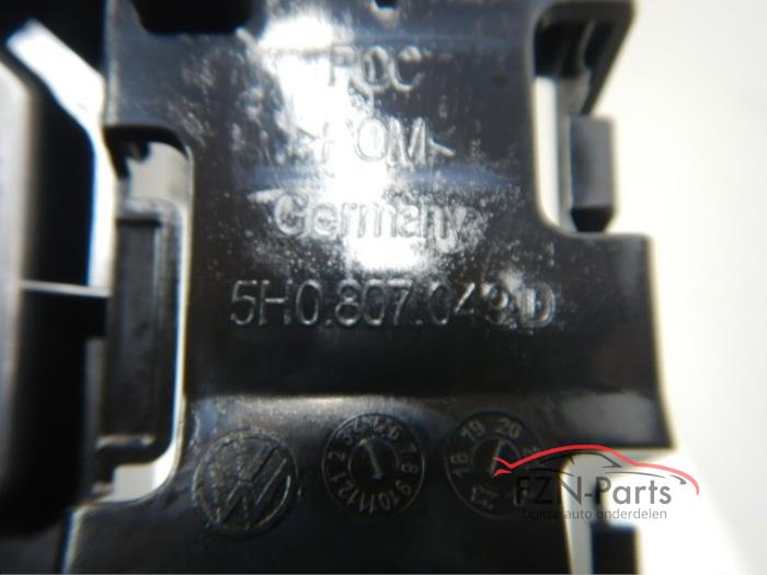 VW Golf 8 Bumpergeleider Voorbumper Links