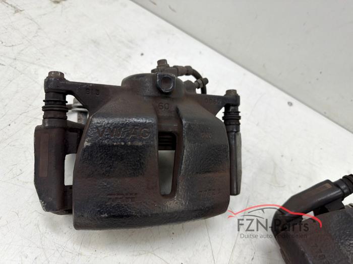 Audi S3 Remklauw set Voorzijde Links rechts
