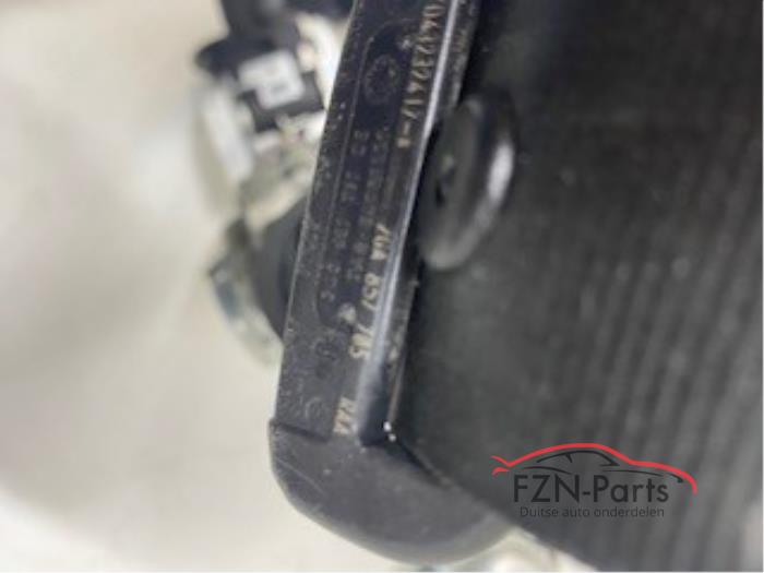 Veiligheidsgordel set voor + achter Volkswagen T-Roc (23883494)