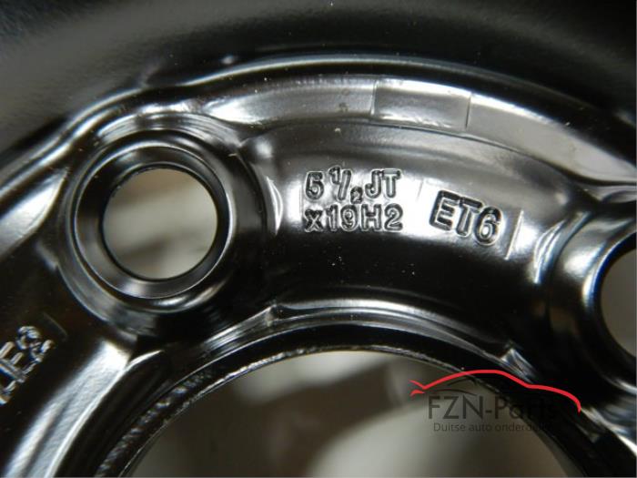 Thuiskomer Audi E-Tron (23826156)