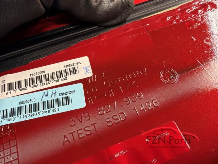 Skoda superb 3V9 Achterklep spoiler Rood