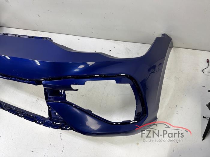 VW Golf 8 R Voorbumper Kaal Lapiz blue