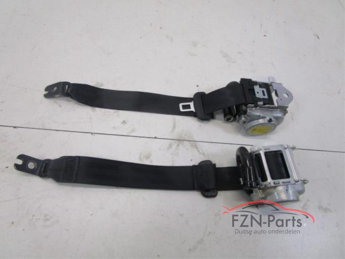 VW T-Roc 2GA Gordel set links rechts voorzijde