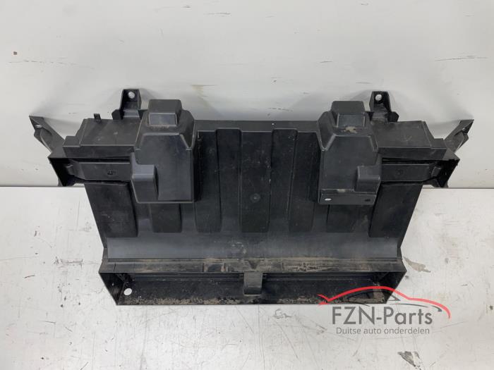 Nio ET5 Luchtgeleider schoep voorzijde