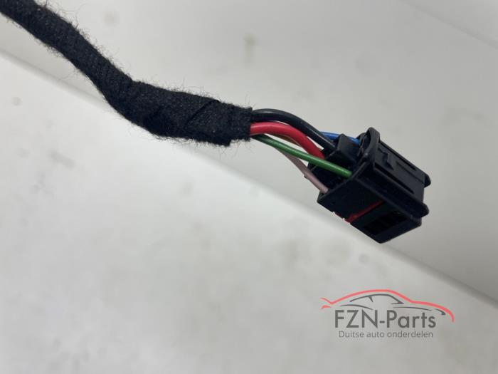 VW Passat B8 Elektrische Gasveer Links