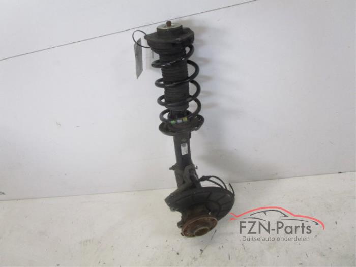 VW Tiguan 5NO Wielophanging Links-voor