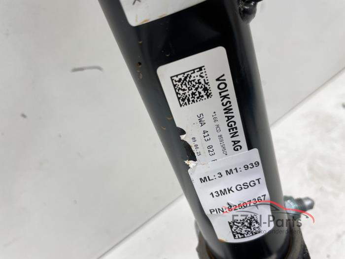 VW Golf 8 Wielophanging Veerpoot fusee rechts-voor