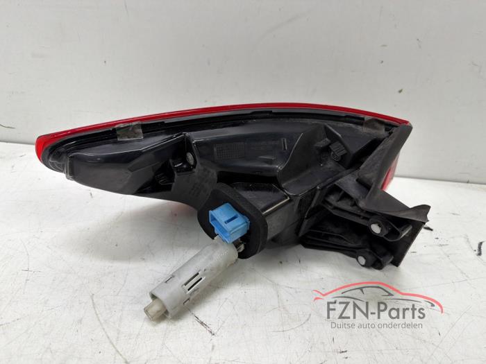 VW Touareg 760 Achterlicht rechts-buiten