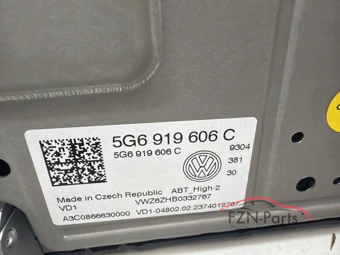 VW Tiguan 5NA Navigatie scherm navi display